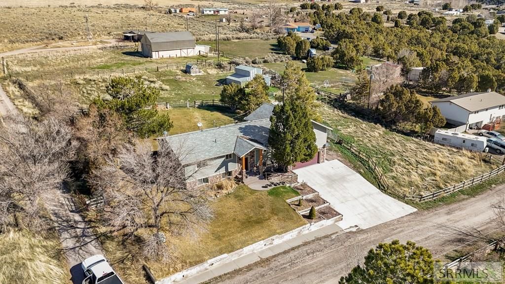 Image 4 of property listing at 8198 W Providence Lane, Pocatello, ID 83201