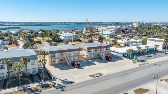 3724 S Atlantic Ave Unit 8, Daytona Beach Shores, FL 32118