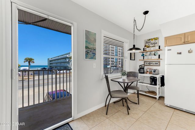 3724 S Atlantic Ave Unit 8, Daytona Beach Shores, FL 32118
