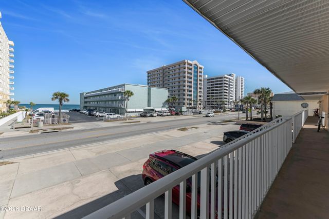 3724 S Atlantic Ave Unit 8, Daytona Beach Shores, FL 32118