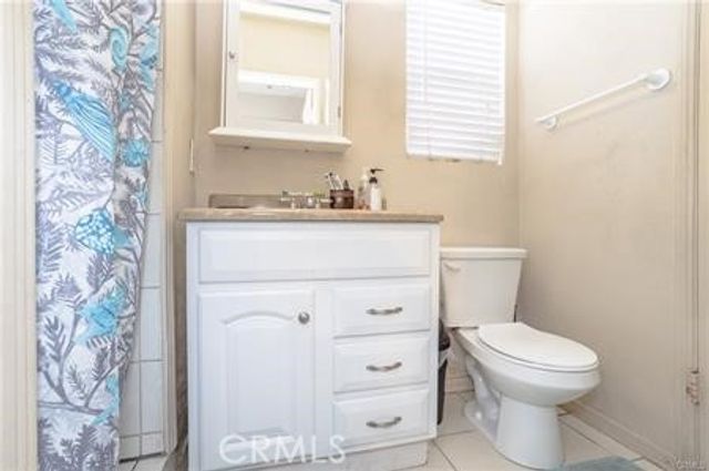 15025 Hiawatha, San Fernando, CA 91345