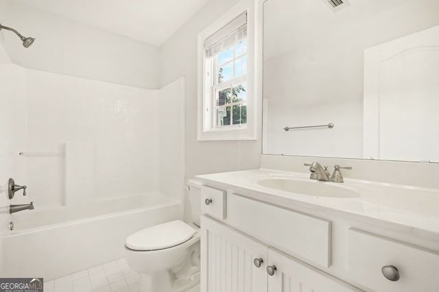 313 Fallstone Path, Mcdonough, GA 30253