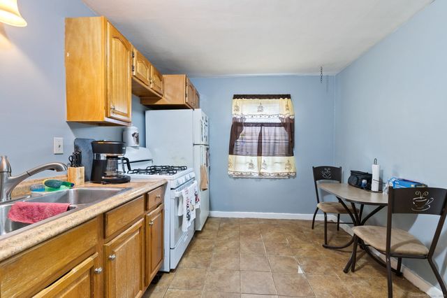 82 Higbie Drive, East Hartford, CT 06108