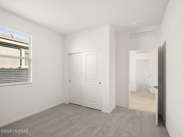 780 W Calle Cubeta, Sahuarita, AZ 85629