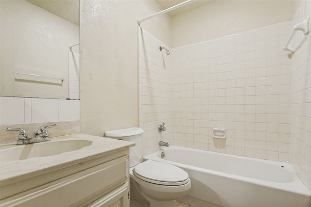 7205 Southridge Trail, Fort Worth, TX 76133