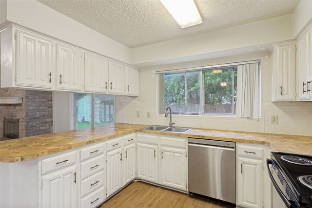 7205 Southridge Trail, Fort Worth, TX 76133