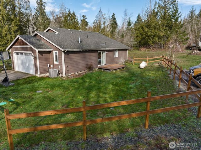 40407 Mountain Highway E, Eatonville, WA 98328