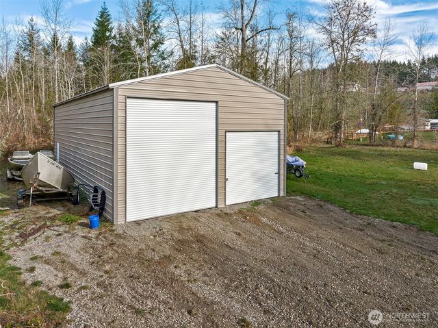40407 Mountain Highway E, Eatonville, WA 98328