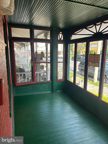 49 E WASHINGTON ST, Topton, PA 19562