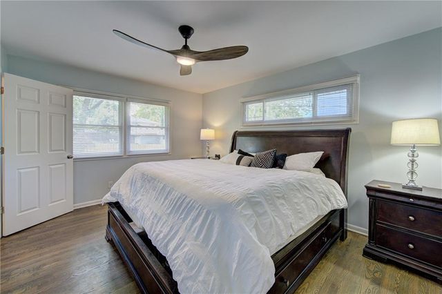 5629 W 50th Street, Roeland Park, KS 66202
