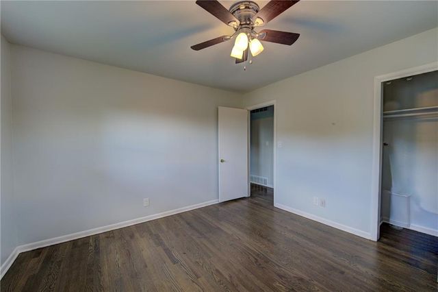 5629 W 50th Street, Roeland Park, KS 66202