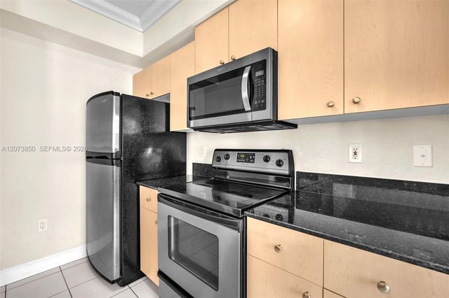 2532 Centergate Drive 201, Miramar, FL 33025