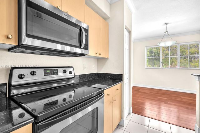 2532 Centergate Drive 201, Miramar, FL 33025