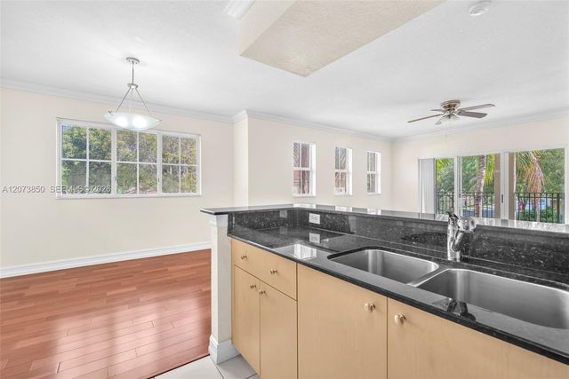 2532 Centergate Drive 201, Miramar, FL 33025