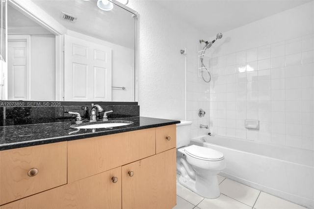 2532 Centergate Drive 201, Miramar, FL 33025