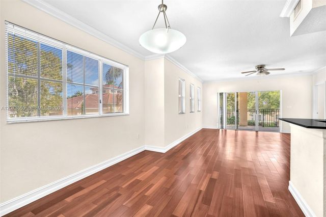 2532 Centergate Drive 201, Miramar, FL 33025
