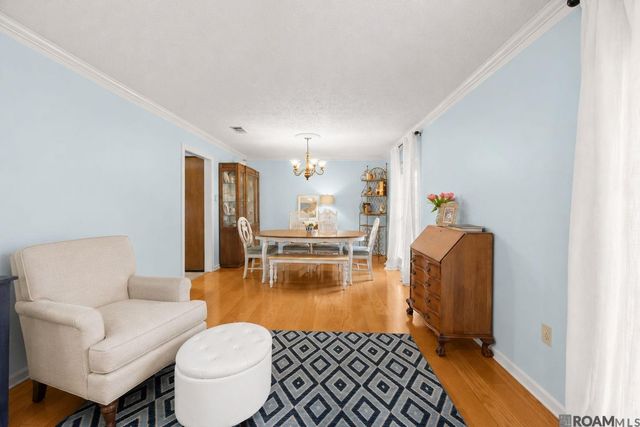 2103 Aspenwood Dr, Baton Rouge, LA 70816