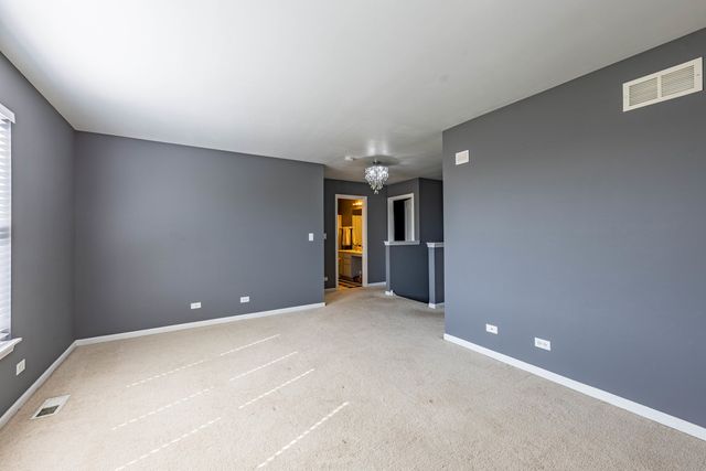 2803 Huntington Drive, Belvidere, IL 61008