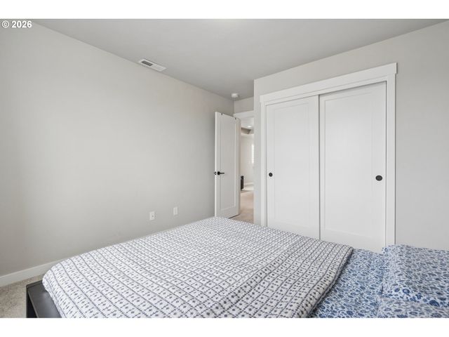 4331 Se 65TH Ave, Hillsboro, OR 97123