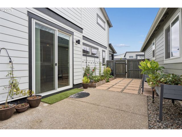 4331 Se 65TH Ave, Hillsboro, OR 97123