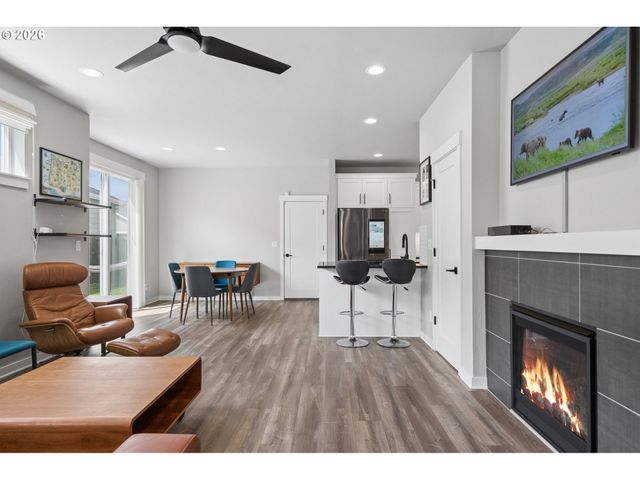 4331 Se 65TH Ave, Hillsboro, OR 97123