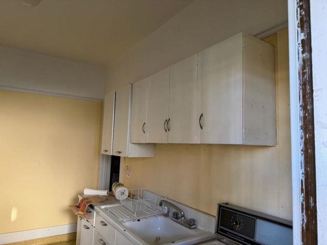 653 Melville Avenue, Palo Alto, CA 94301