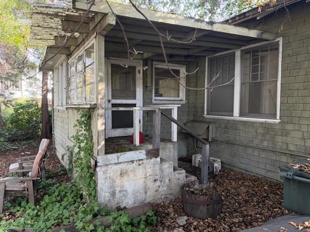 653 Melville Avenue, Palo Alto, CA 94301