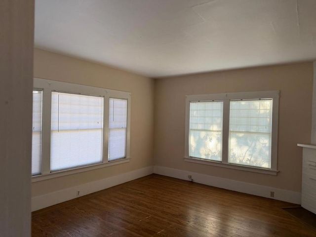 653 Melville Avenue, Palo Alto, CA 94301