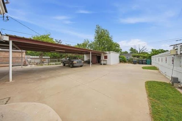 1544 SW Binkley Street, Oklahoma City, OK 73119