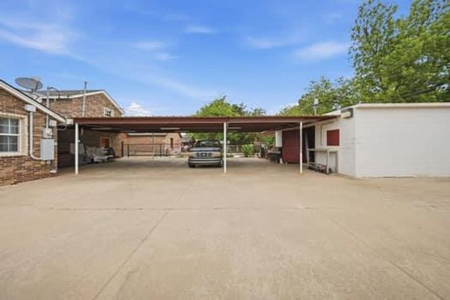 1544 SW Binkley Street, Oklahoma City, OK 73119