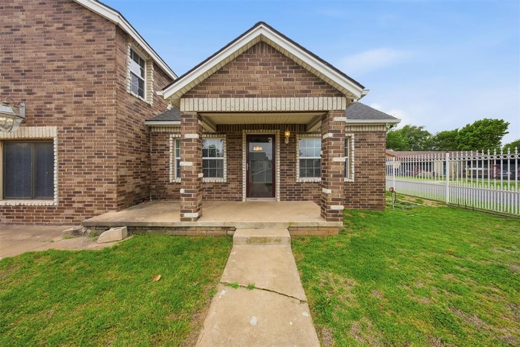 1544 SW Binkley Street, Oklahoma City, OK 73119