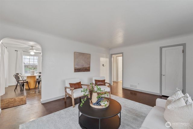 3204 W Yakima Street, Pasco, WA 99301