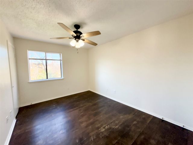 4001 N Garland Avenue 4, Garland, TX 75040
