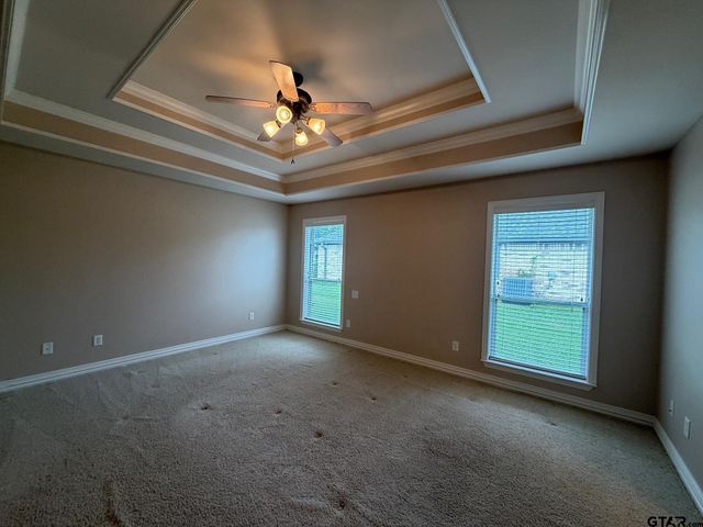 2073 Yasmeen Cir, Flint, TX 75762