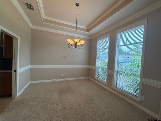 2073 Yasmeen Cir, Flint, TX 75762