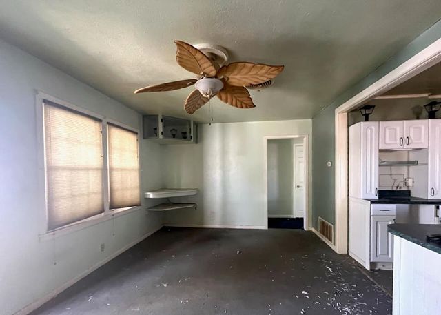 1432 E 35th St, Odessa, TX 79762