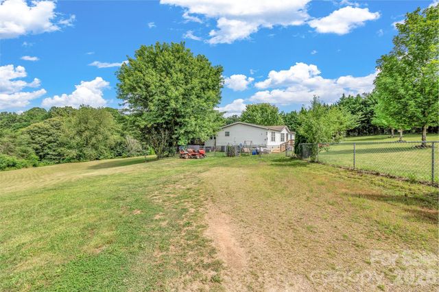 147 High Valley Estates Drive, Alexander, NC 28701
