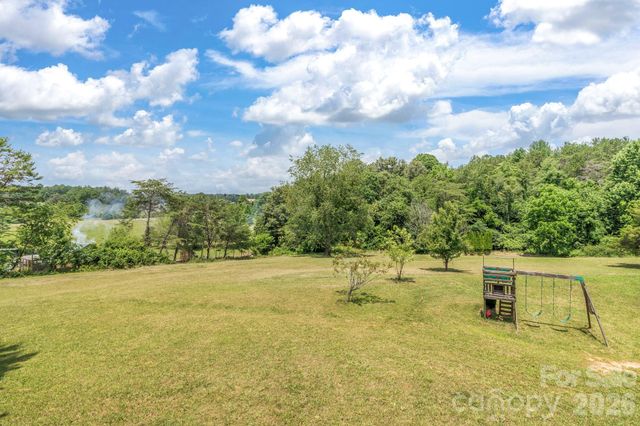 147 High Valley Estates Drive, Alexander, NC 28701