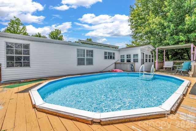 147 High Valley Estates Drive, Alexander, NC 28701