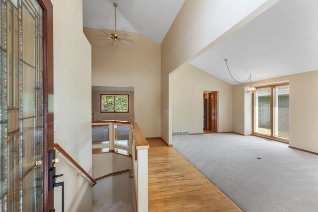 6502 N Park View Ln, Spokane, WA 99205