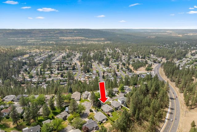 6502 N Park View Ln, Spokane, WA 99205