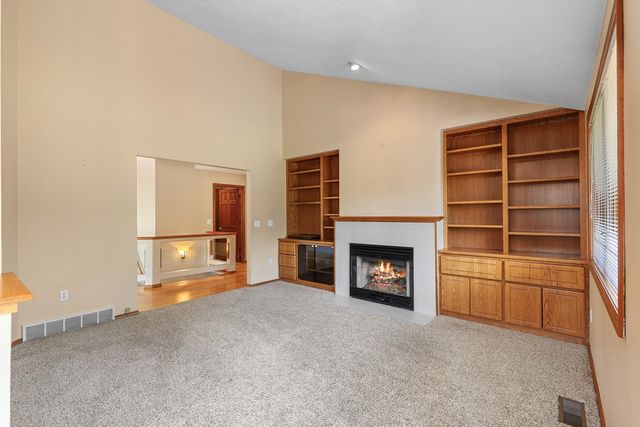 6502 N Park View Ln, Spokane, WA 99205