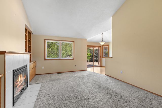 6502 N Park View Ln, Spokane, WA 99205
