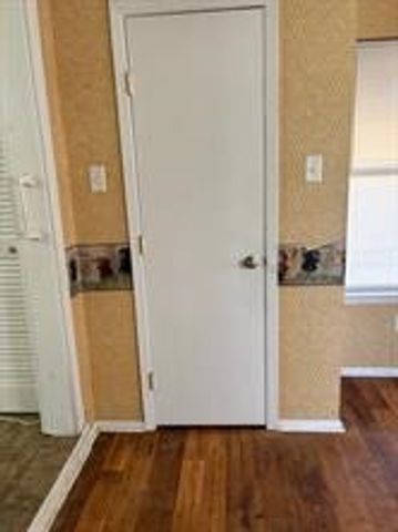 201 E Vine Street, Keller, TX 76248