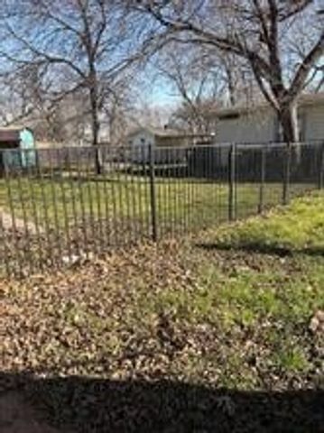 201 E Vine Street, Keller, TX 76248