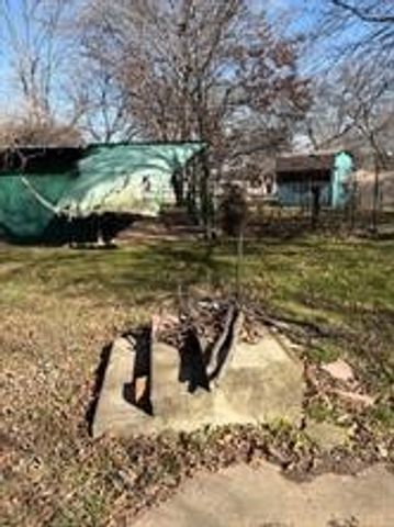 201 E Vine Street, Keller, TX 76248