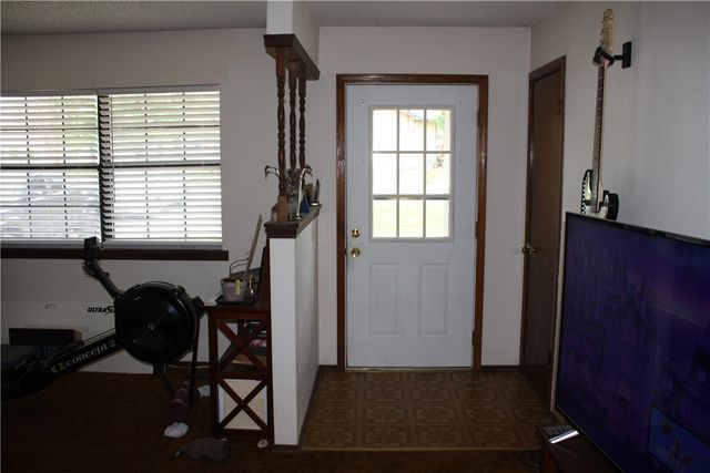 928 Shay Drive, Mountain Home, AR 72653