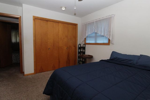 802 6th Street, Traer, IA 50675