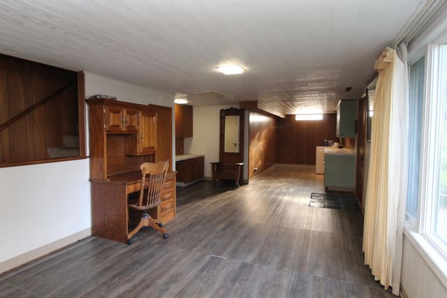802 6th Street, Traer, IA 50675