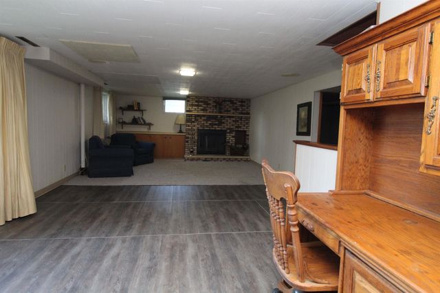 802 6th Street, Traer, IA 50675